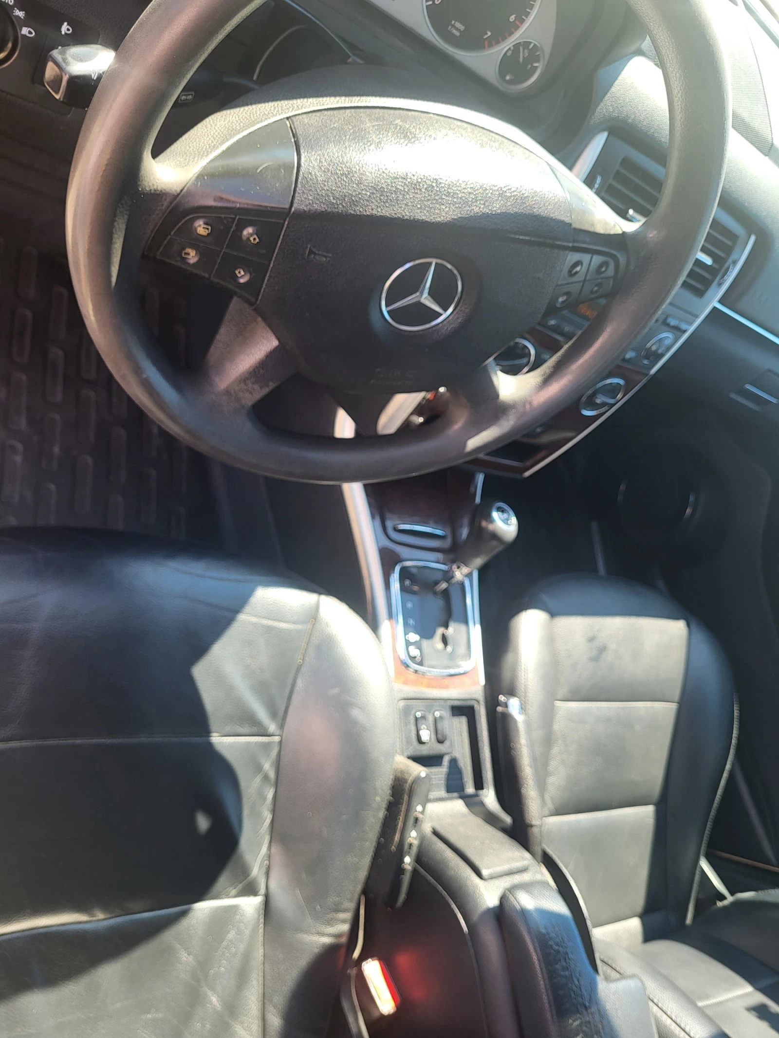 Mercedes-Benz B 180 Фабричен метан  - изображение 8