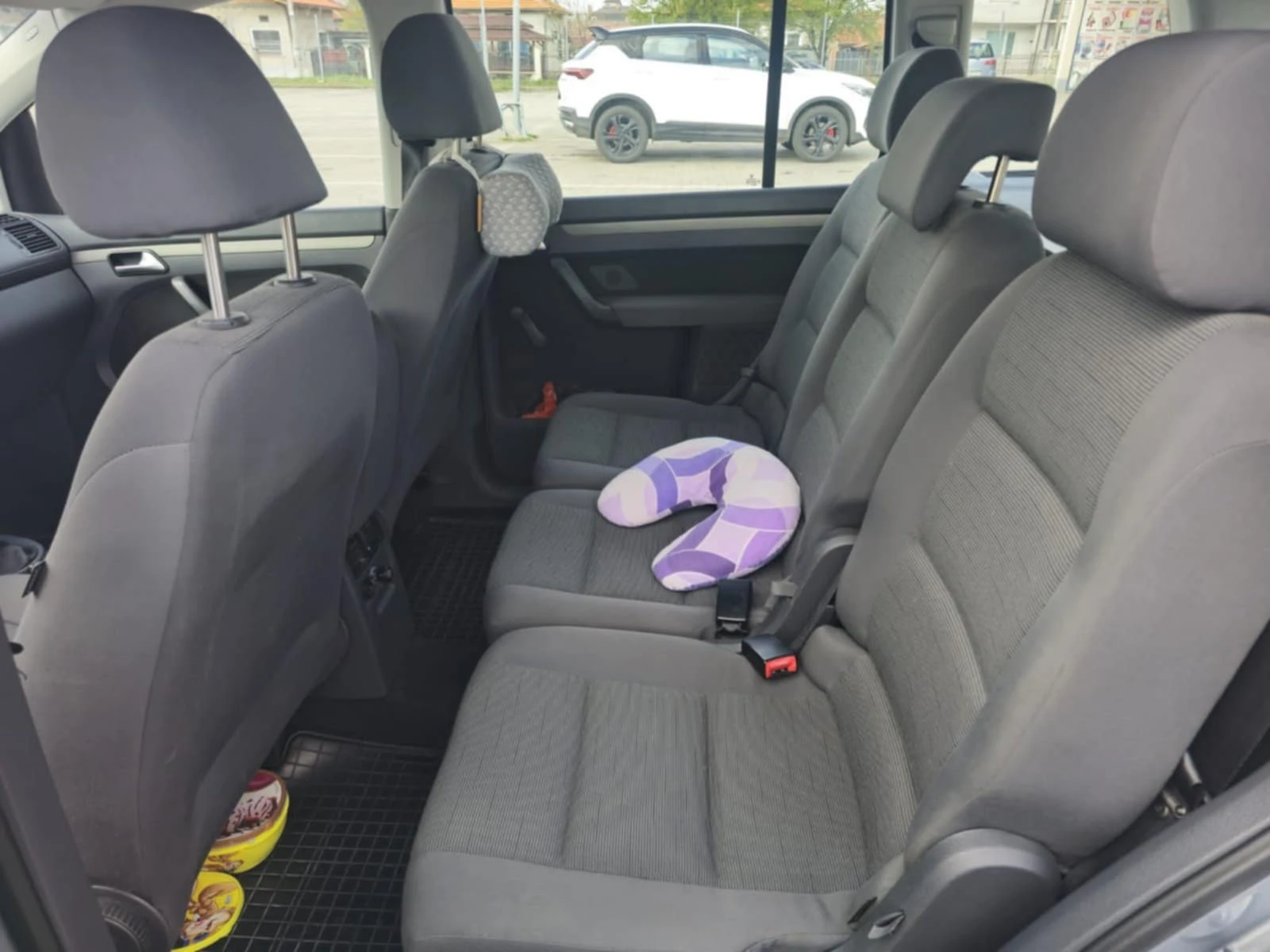 VW Touran  - изображение 8