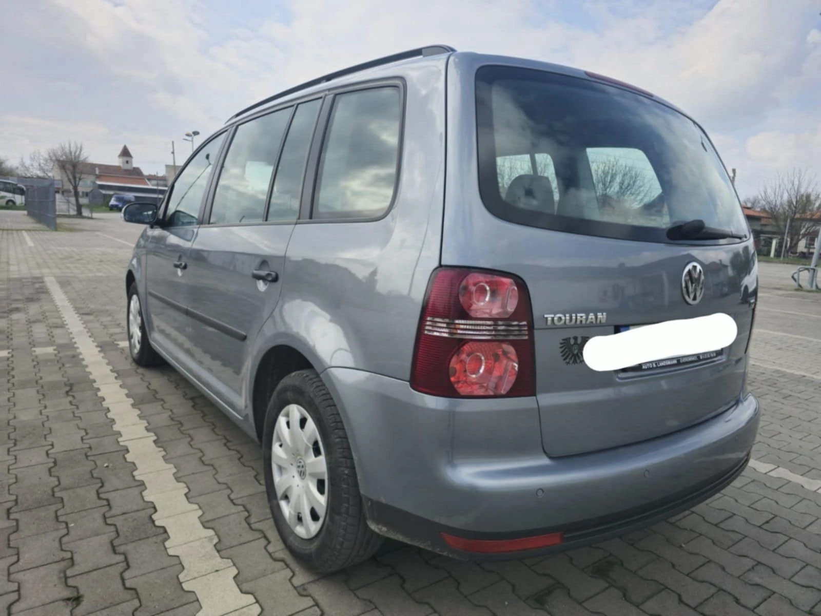 VW Touran  - изображение 5