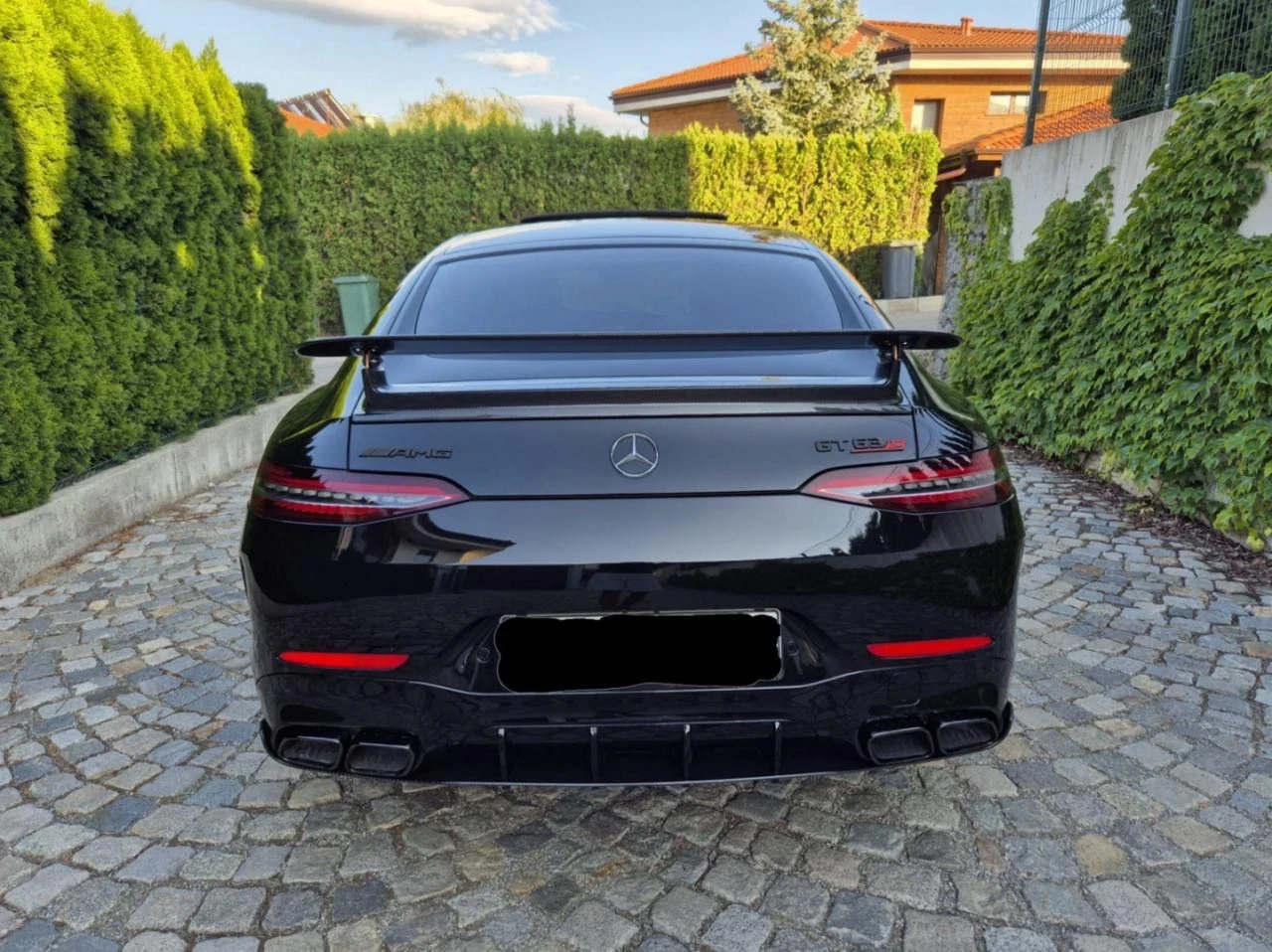 Mercedes-Benz AMG GT 63S AMG* KARBON* PERFORMANCE* PAKET* V8* 4MATIC+  - изображение 6