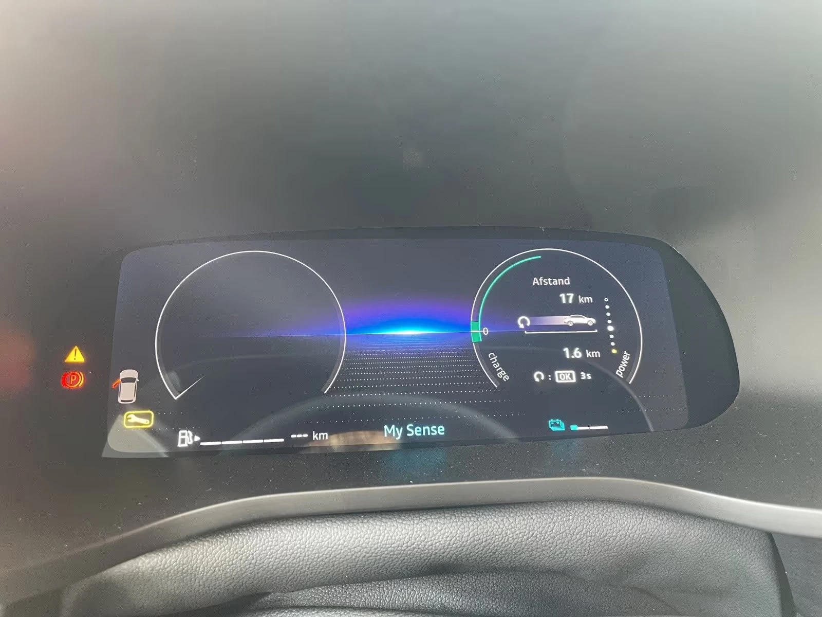 Renault Arkana НОВ!/1.6HEV/143HP/ESPRIT-ALPINE/CAM/MEMO/LED/511g - изображение 8