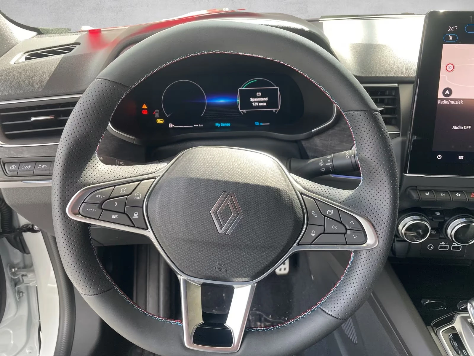 Renault Arkana НОВ!/1.6HEV/143HP/ESPRIT-ALPINE/CAM/MEMO/LED/511g - изображение 7