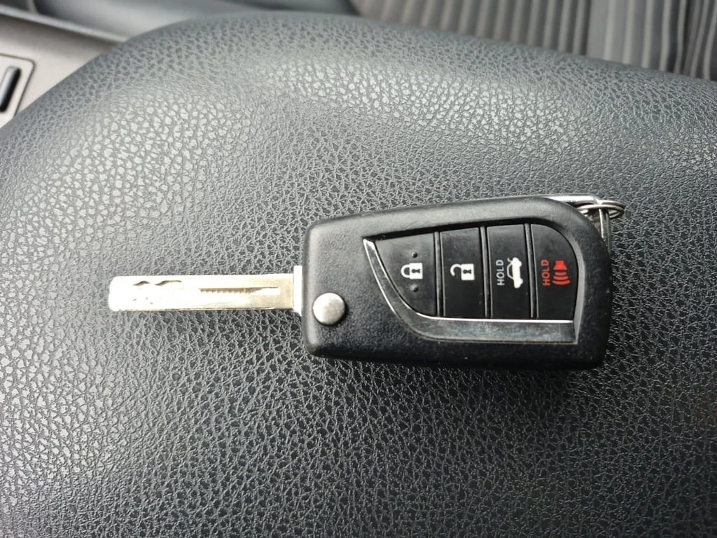 Toyota Camry * SE * CARFAX * ��� ������������ ������ | Mobile.bg � ����������� 8