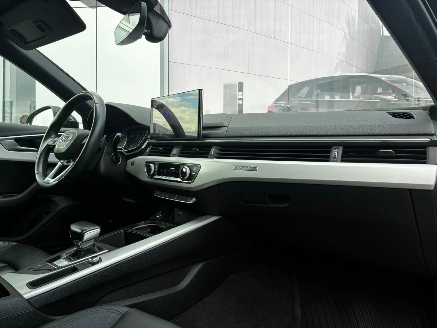 Audi A4 S line 40 TDI quattro, снимка 11 - Автомобили и джипове - 53890160