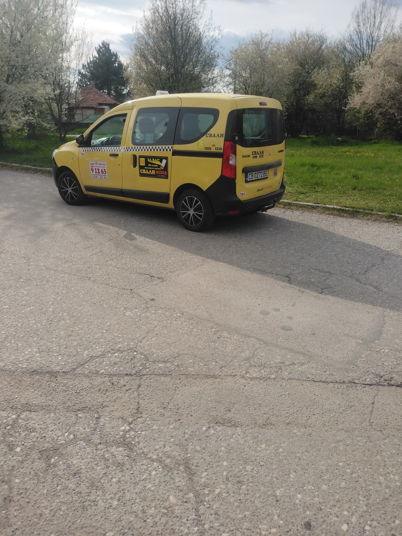 Dacia Dokker, снимка 4 - Автомобили и джипове - 54160124