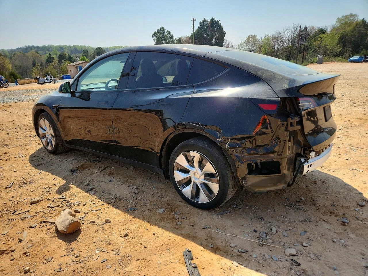 Tesla Model Y, снимка 2 - Автомобили и джипове - 54419060