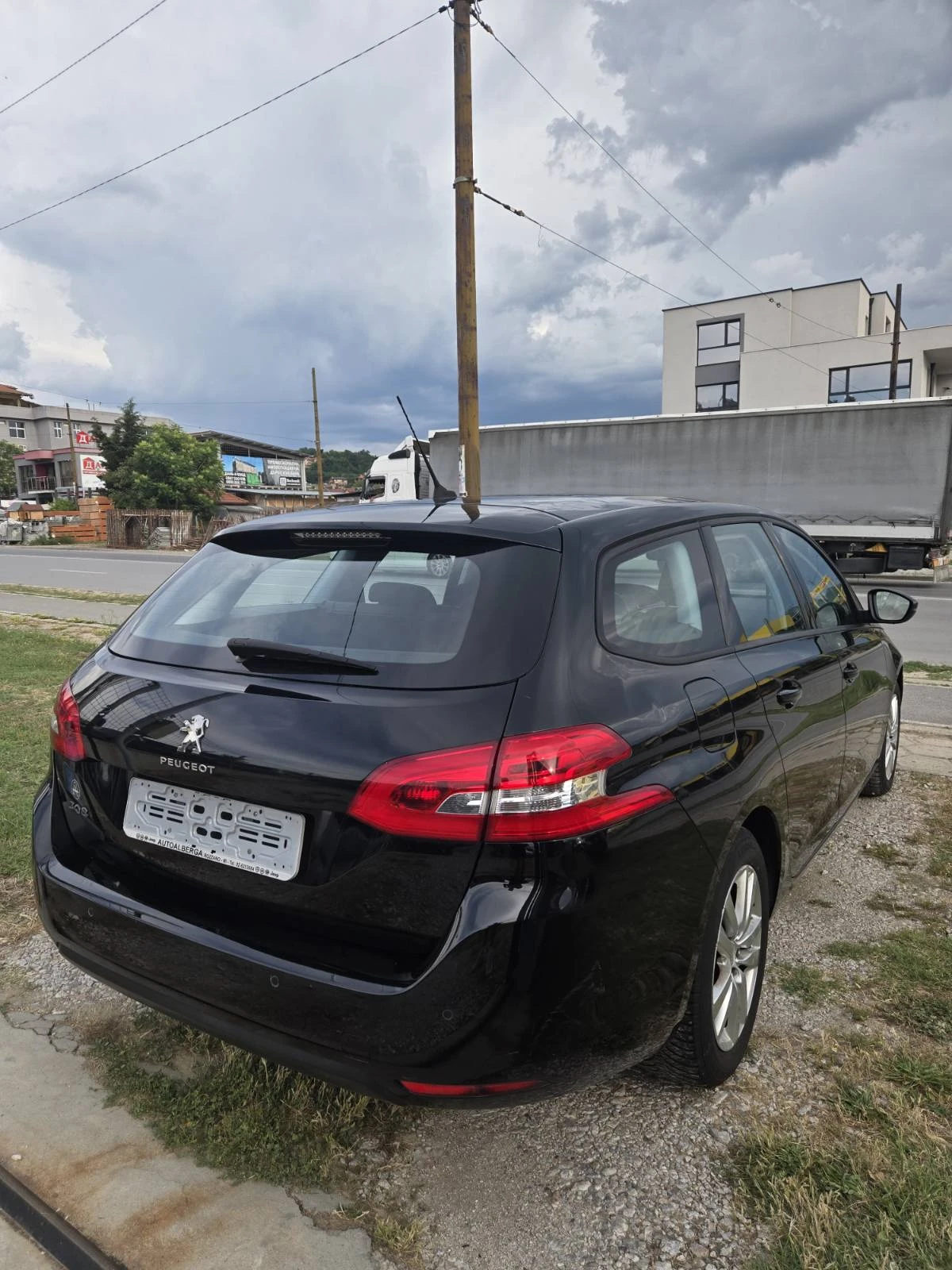 Peugeot 308 SW 1.5 HDI, снимка 5 - Автомобили и джипове - 54878790