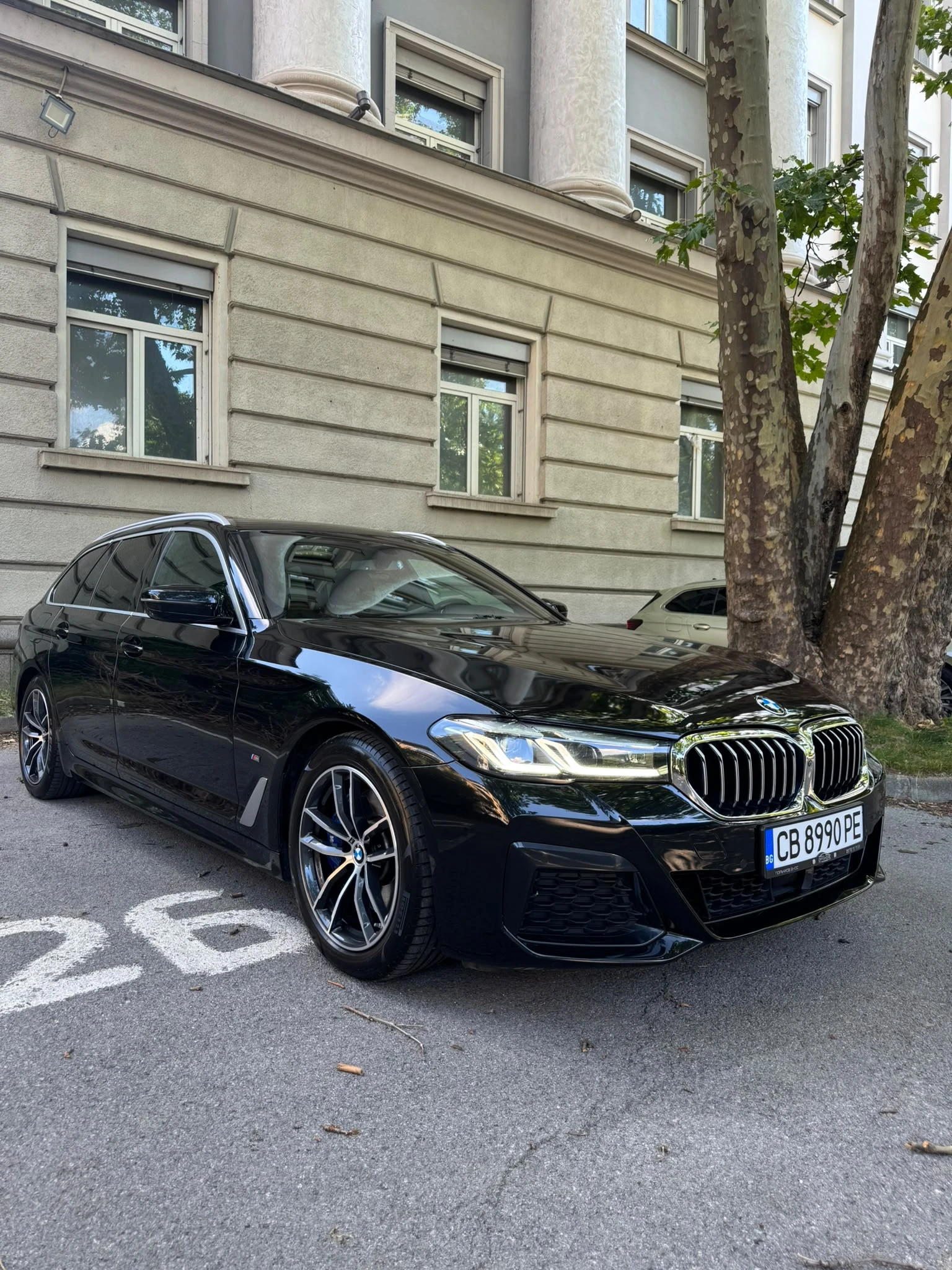 BMW 530, снимка 12 - Автомобили и джипове - 55346916