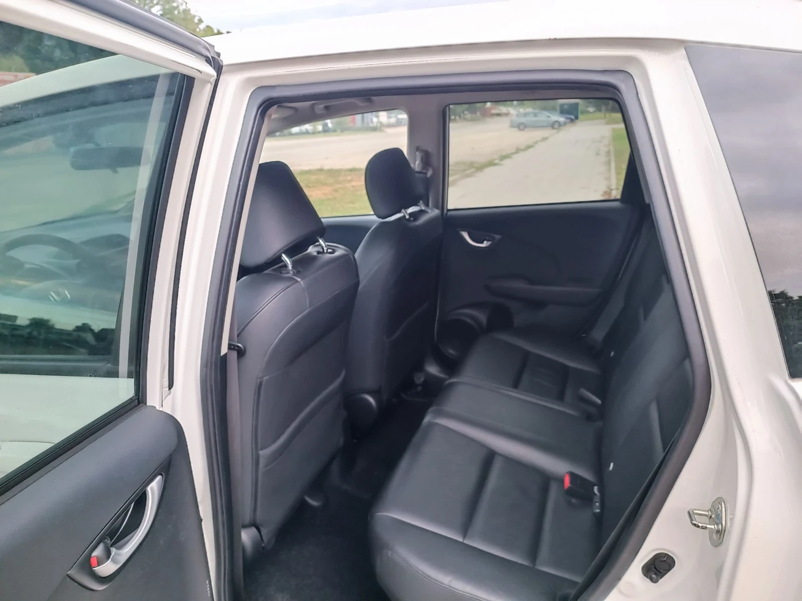 Honda Jazz 1.4i-99��-���������-����� | Mobile.bg � ����������� 10