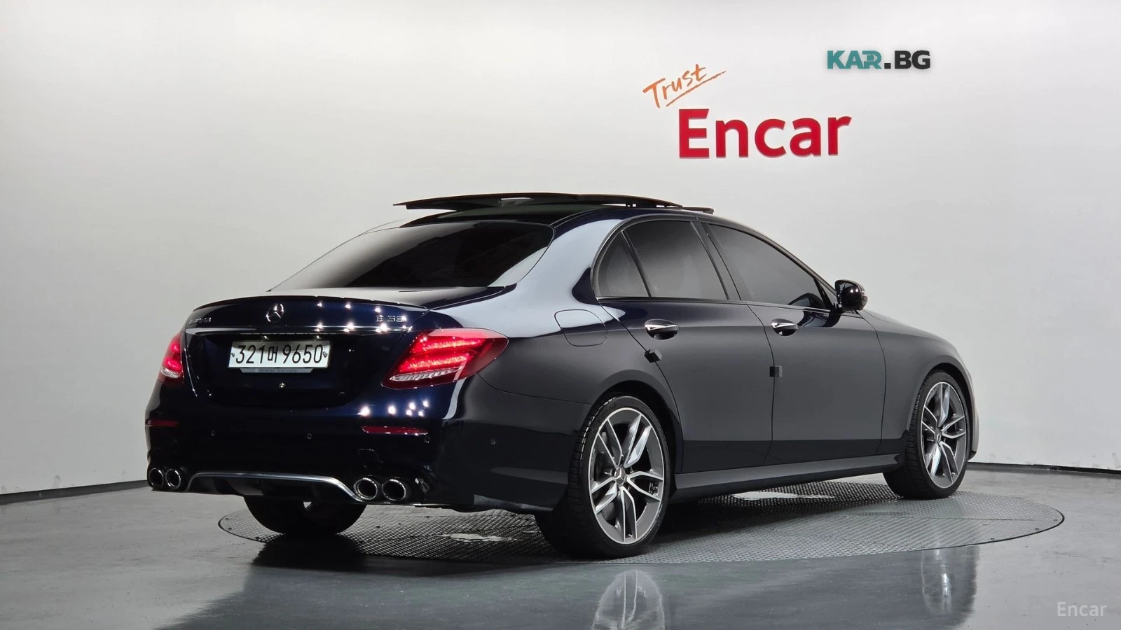 Mercedes-Benz E 53 AMG 4MATIC+ * HUD* 360* МАСАЖИ* ОБДУХ* НАВИ* ПАНО, снимка 2 - Автомобили и джипове - 55914268