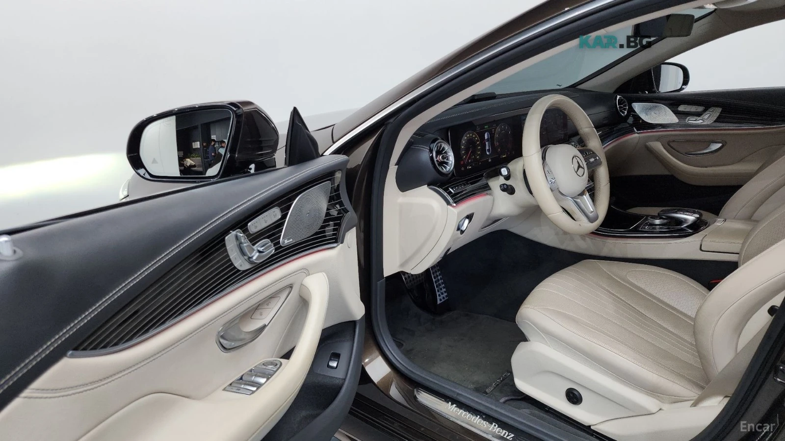 Mercedes-Benz CLS 450 4MATIC* AMG-LINE* DISTRONIC* 360* ПОДГРЕВ* ОБДУХ* , снимка 8 - Автомобили и джипове - 55942666