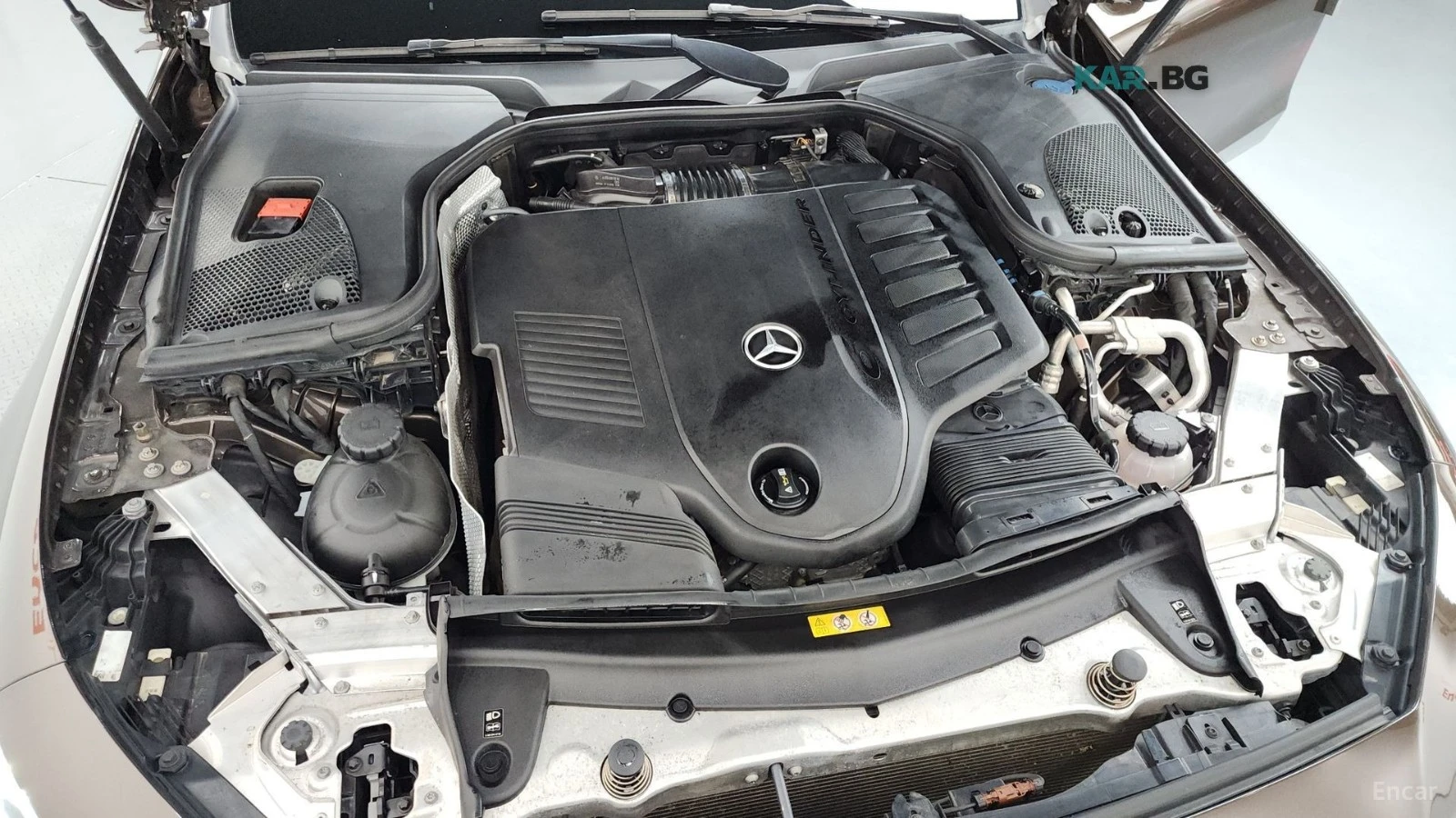 Mercedes-Benz CLS 450 4MATIC* AMG-LINE* DISTRONIC* 360* ПОДГРЕВ* ОБДУХ* , снимка 17 - Автомобили и джипове - 55942666