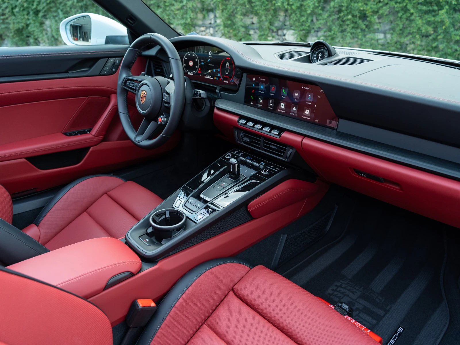 Porsche 911 Targa 4 GTS, снимка 9 - Автомобили и джипове - 56251188