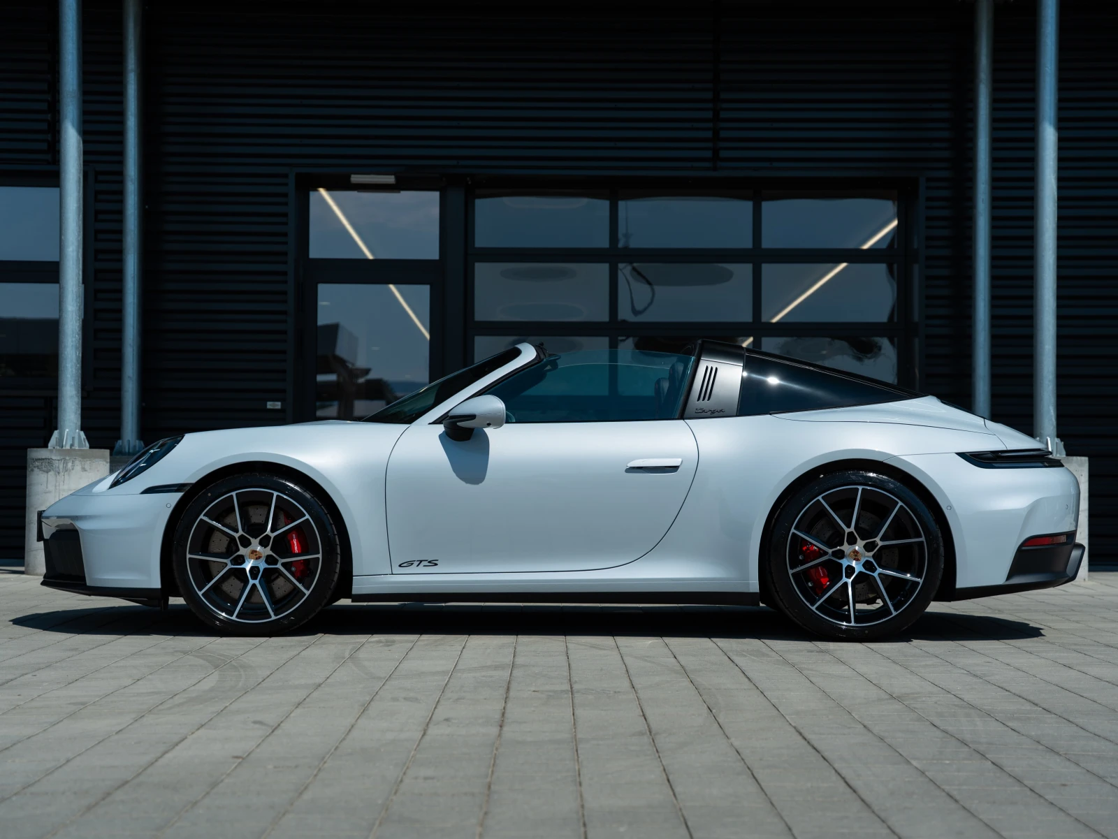 Porsche 911 Targa 4 GTS, снимка 2 - Автомобили и джипове - 56251188