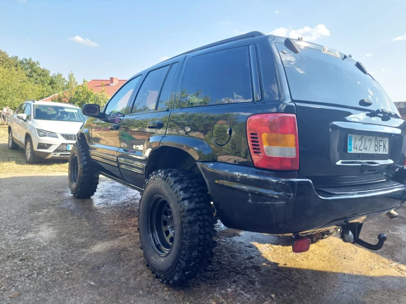 Jeep Cherokee, снимка 4 - Автомобили и джипове - 47334309