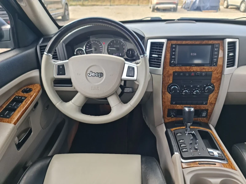 Jeep Grand cherokee 4.7 V8 FACELIFT, снимка 13 - Автомобили и джипове - 47790913