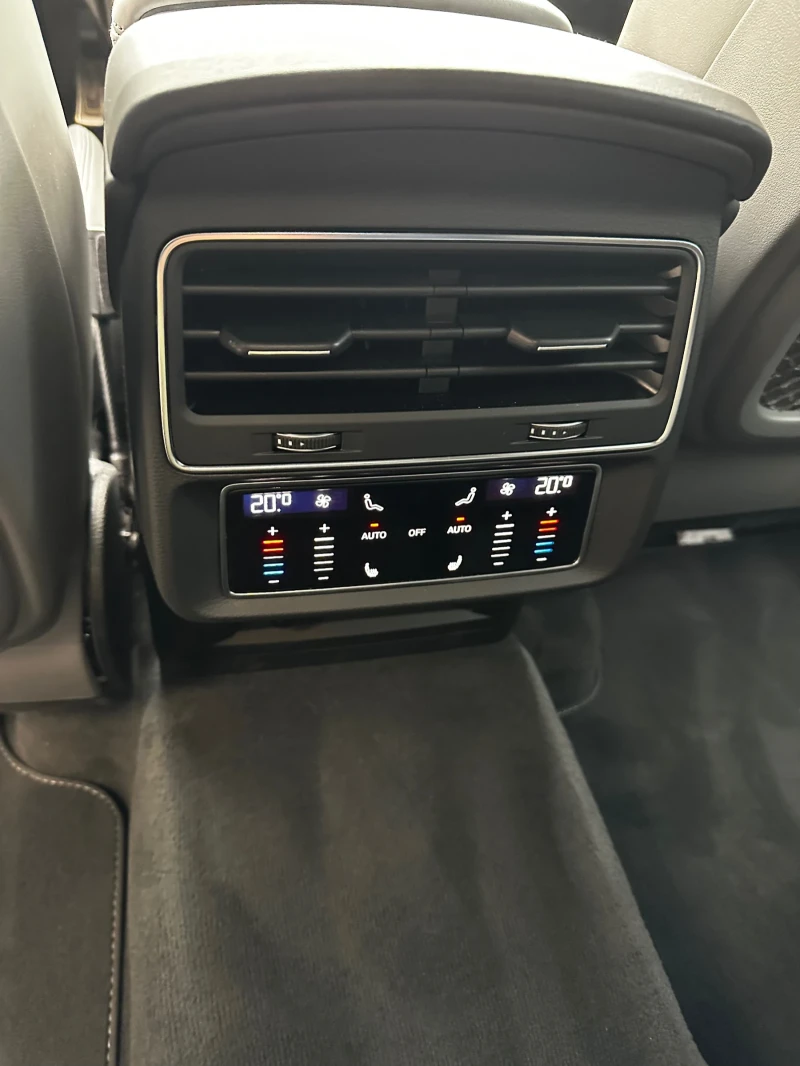 Audi SQ7 4.0 TDI Quattro , N1 , CERAMIC, LASER, снимка 4 - Автомобили и джипове - 52400513