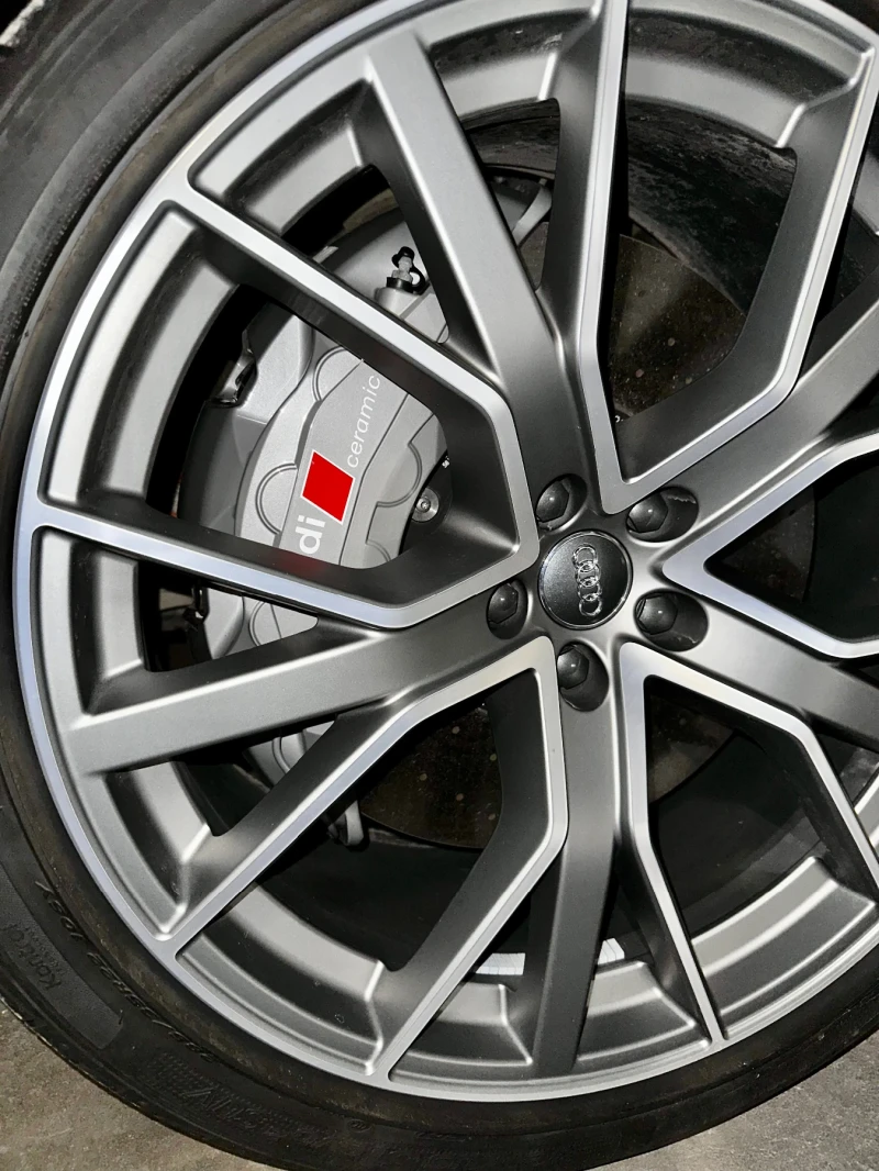 Audi SQ7 4.0 TDI Quattro , N1 , CERAMIC, LASER, снимка 5 - Автомобили и джипове - 52400513