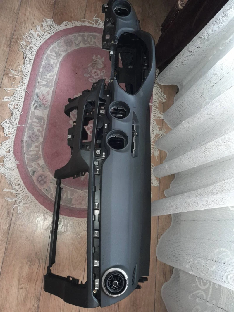 Audi Q2 2.0TDI, снимка 3 - Автомобили и джипове - 52095814