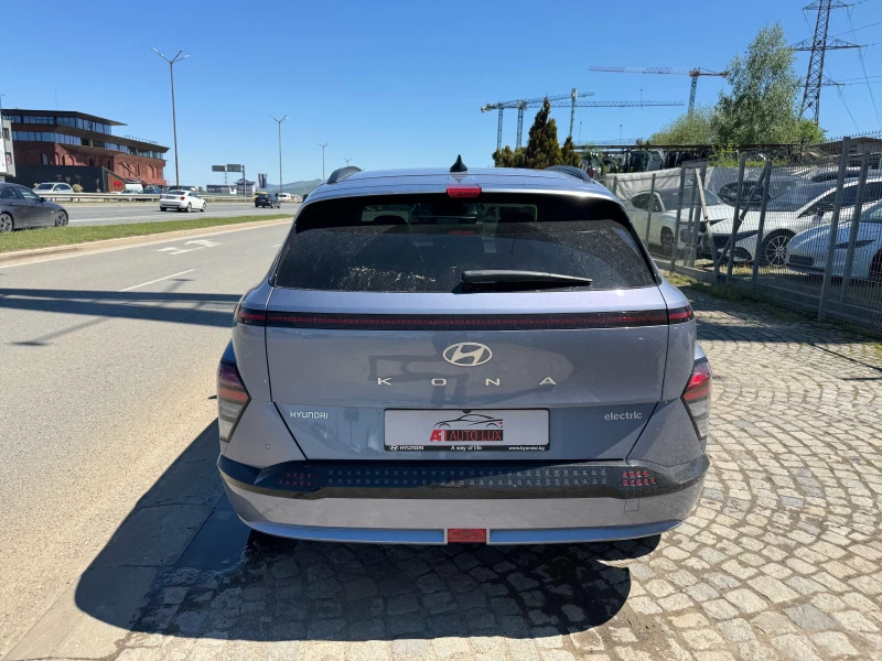 Hyundai Kona 65.4kWh/Leder/Navi/218ps, снимка 4 - Автомобили и джипове - 50142120