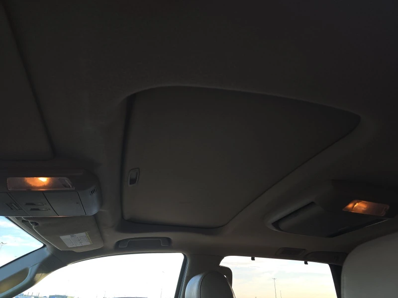 Toyota Sequoia PLATINUM* 5.7* V8* ПОДГРЕВ* КАМЕРА* КЕЙЛЕС, снимка 14 - Автомобили и джипове - 52574147