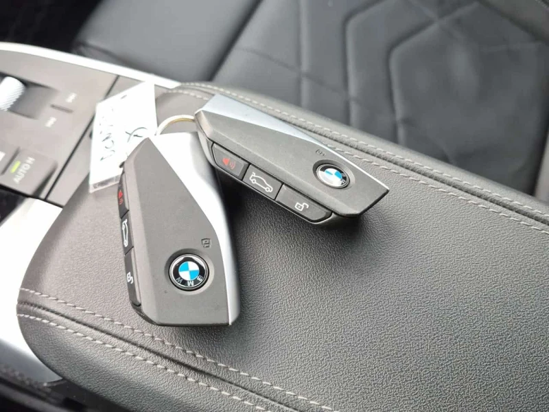 BMW X1 XDRIVE28I * CARFAX* ПАНОРАМА* ОБДУХВАНЕ, снимка 12 - Автомобили и джипове - 53509985