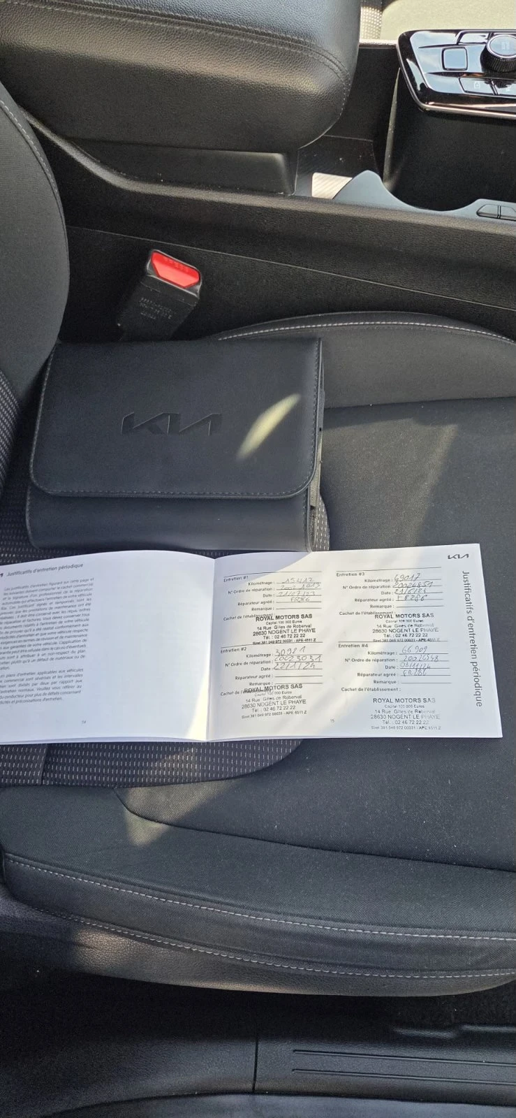Kia Sportage 1.6 HYBRID 230 Camera TOP, снимка 15 - Автомобили и джипове - 56090966