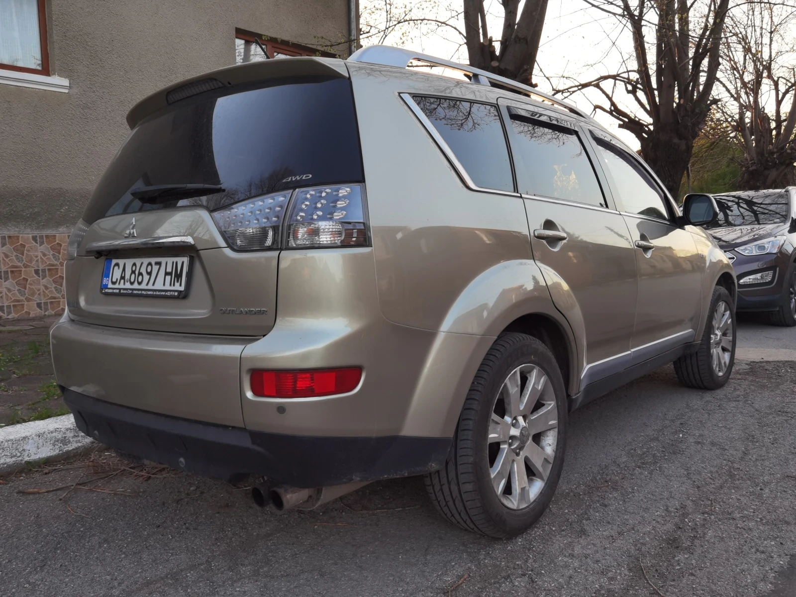Mitsubishi Outlander  - изображение 3