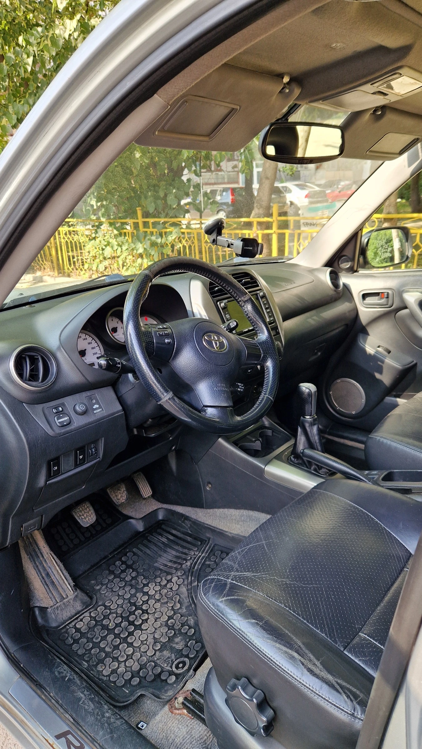 Toyota Rav4  - изображение 5