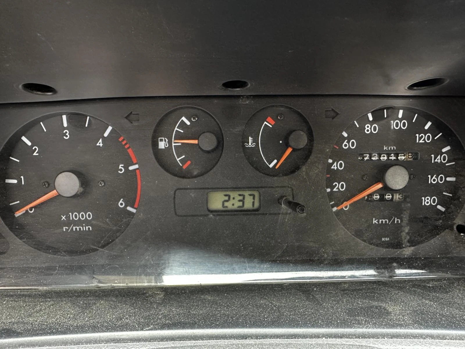 Nissan Terrano 2.7 TDI - изображение 8