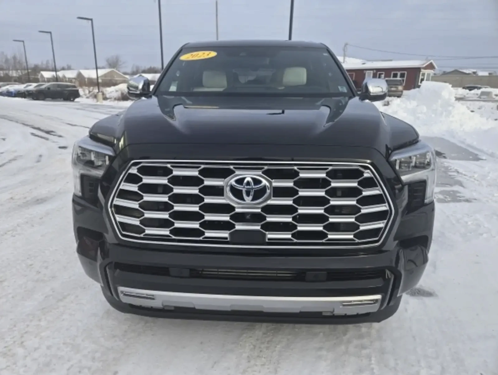 Toyota Sequoia 2023 Toyota Sequoia Platinum Capstone - изображение 2