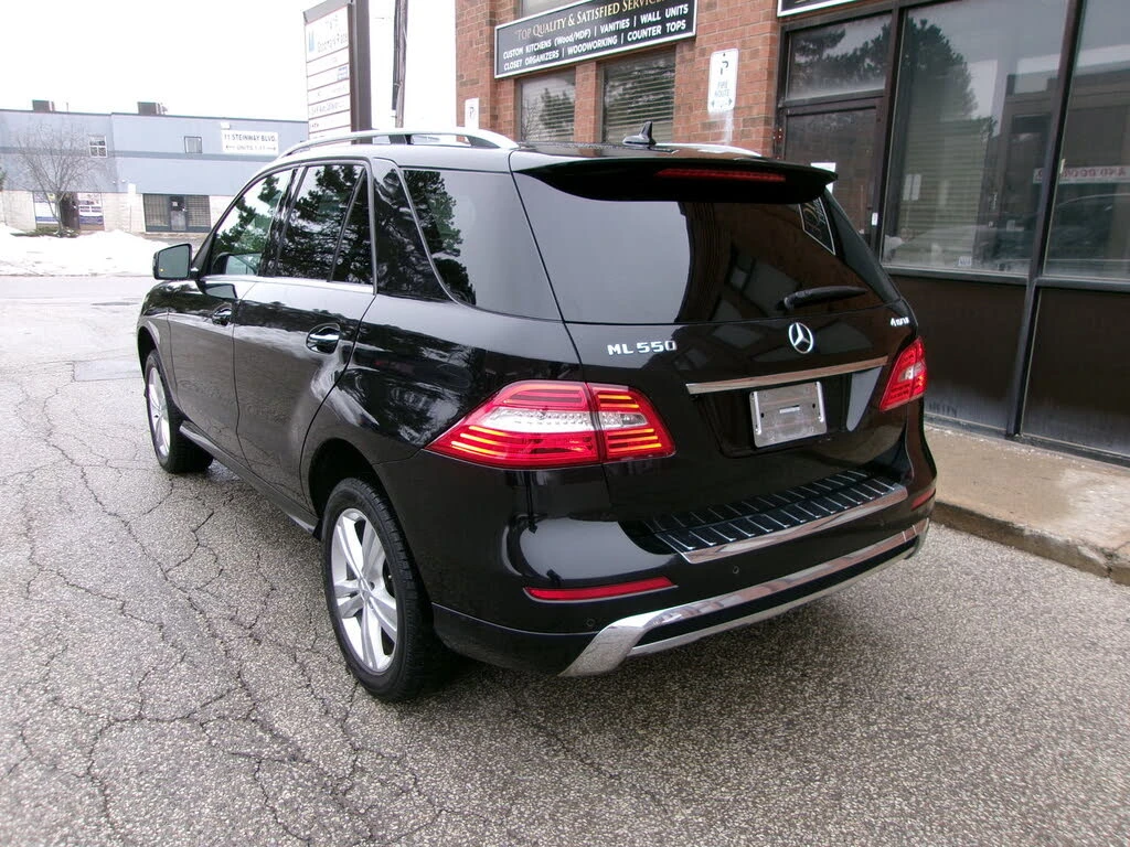 Mercedes-Benz ML 550 4MATIC* CARFAX* AВТОЛИЗИНГ - изображение 6
