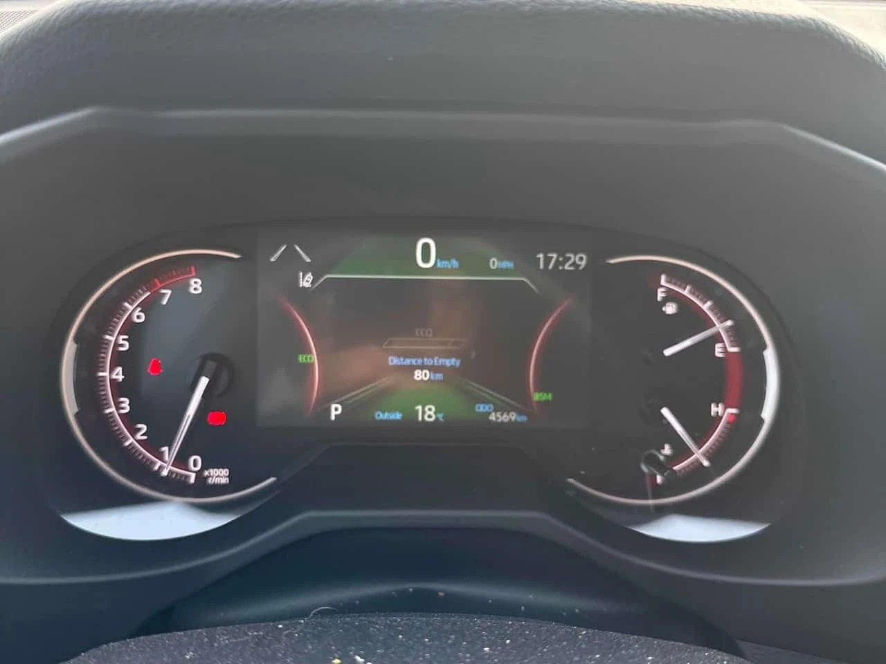 Toyota Rav4 * XLE * CARFAX * 2 КЛЮЧА * KEYLESS * ПОДГРЕВИ, снимка 8 - Автомобили и джипове - 54451018
