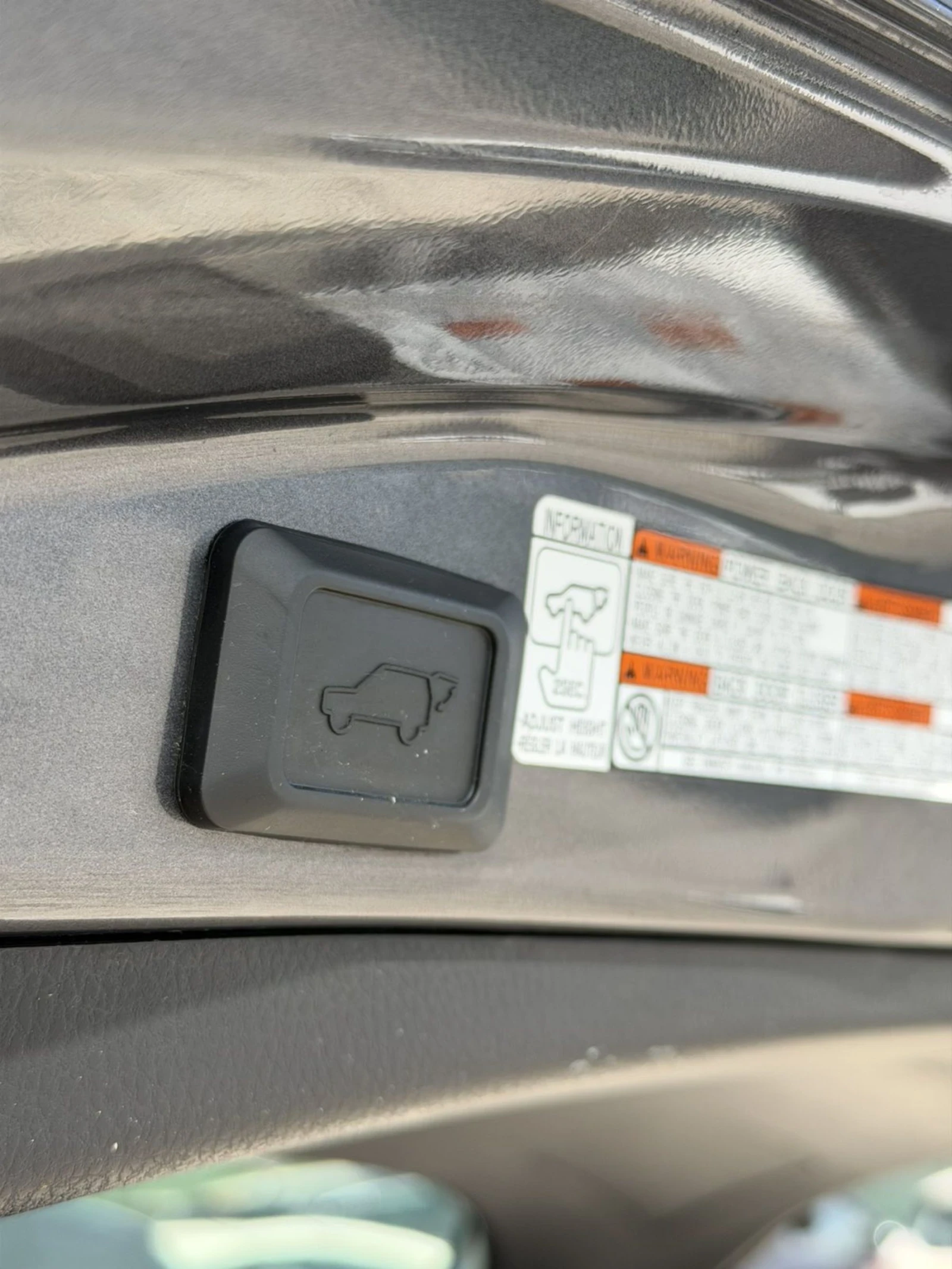 Toyota Rav4 2.0 D4D, снимка 14 - Автомобили и джипове - 54565354