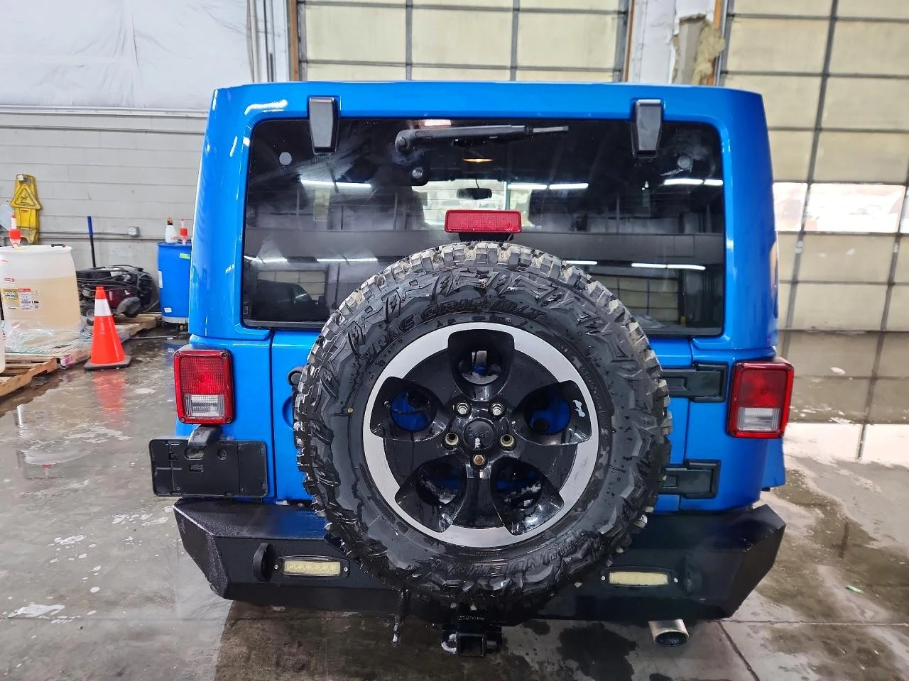 Jeep Wrangler UNLIMITED SAHARA* КОЖА* ЛЕБЕДКА* ЛИЗИНГ, снимка 6 - Автомобили и джипове - 54711672