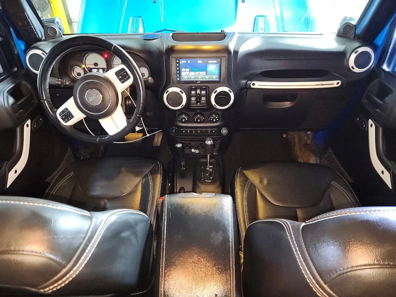 Jeep Wrangler UNLIMITED SAHARA* КОЖА* ЛЕБЕДКА* ЛИЗИНГ, снимка 8 - Автомобили и джипове - 54711672