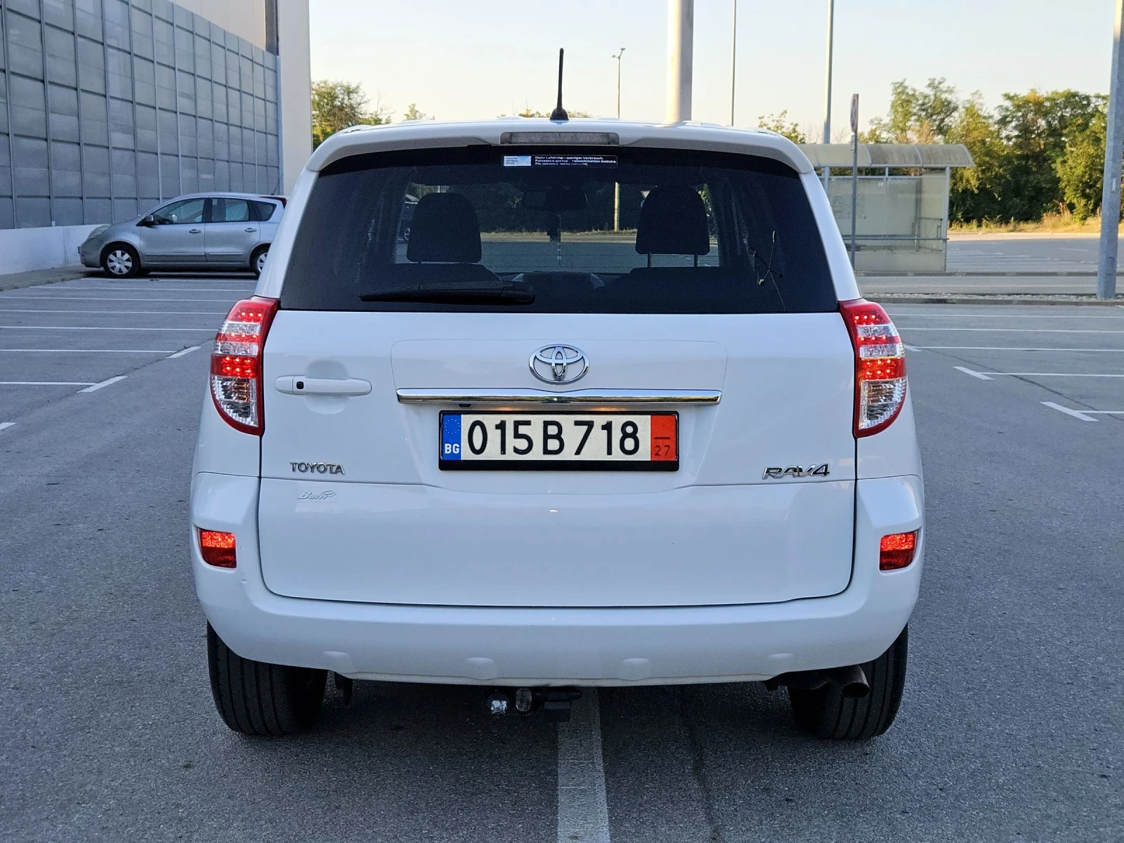 Toyota Rav4 ФЕЙСЛИФТ АВТОМАТИК , снимка 5 - Автомобили и джипове - 55468070