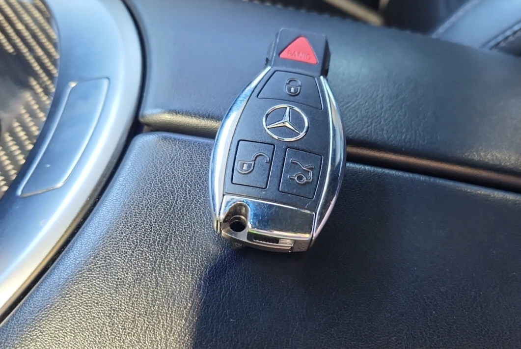 Mercedes-Benz GLC 63 AMG * AMG 63 S* Подгрев* 360* Pano* Blind Spot*       , снимка 12 - Автомобили и джипове - 55614178