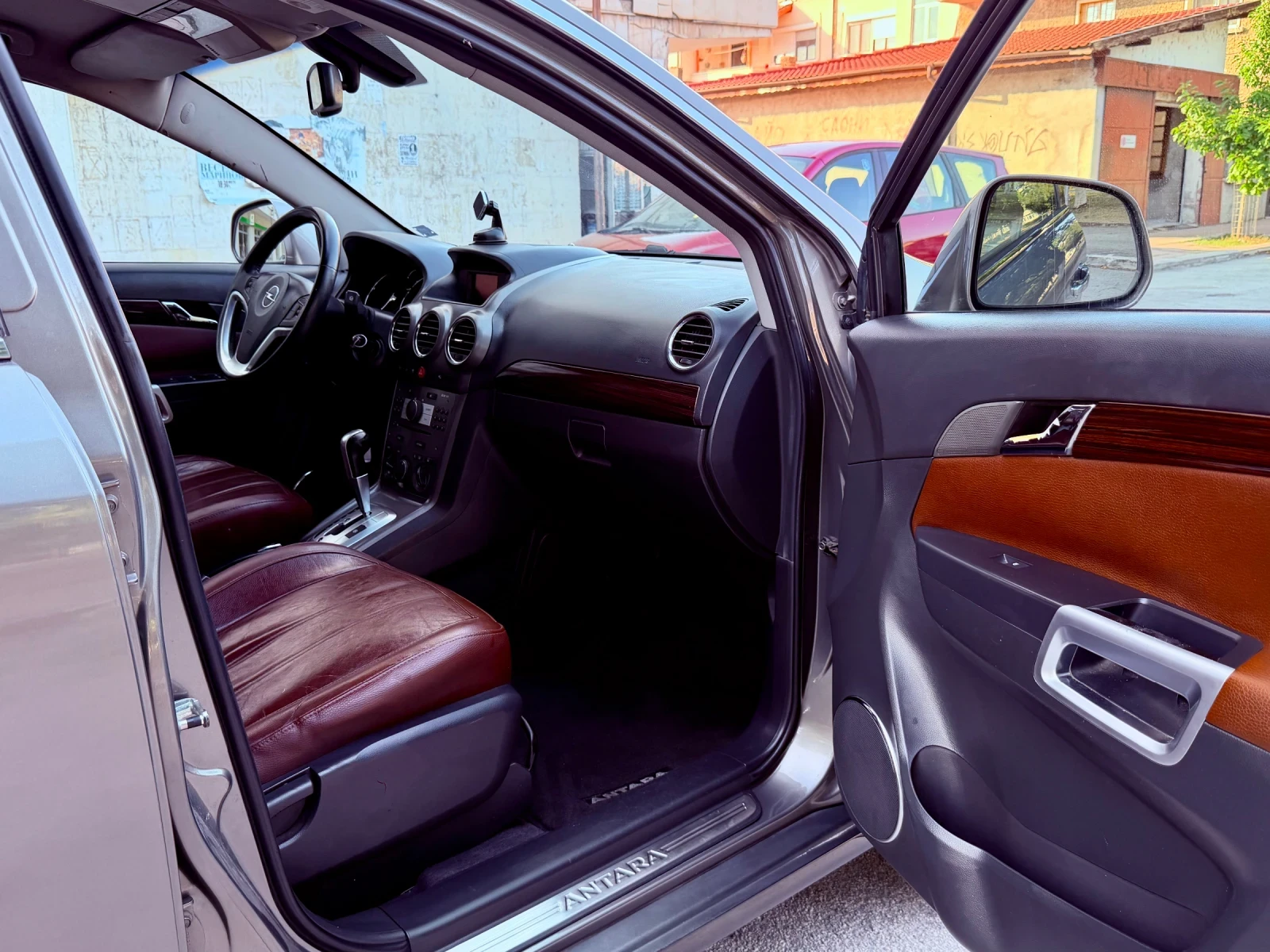 Opel Antara 2.0 Дизел, снимка 6 - Автомобили и джипове - 55753802