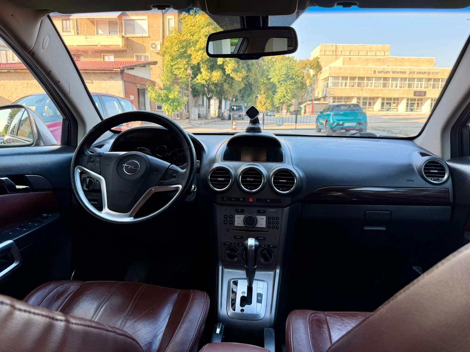 Opel Antara 2.0 Дизел, снимка 7 - Автомобили и джипове - 55753802
