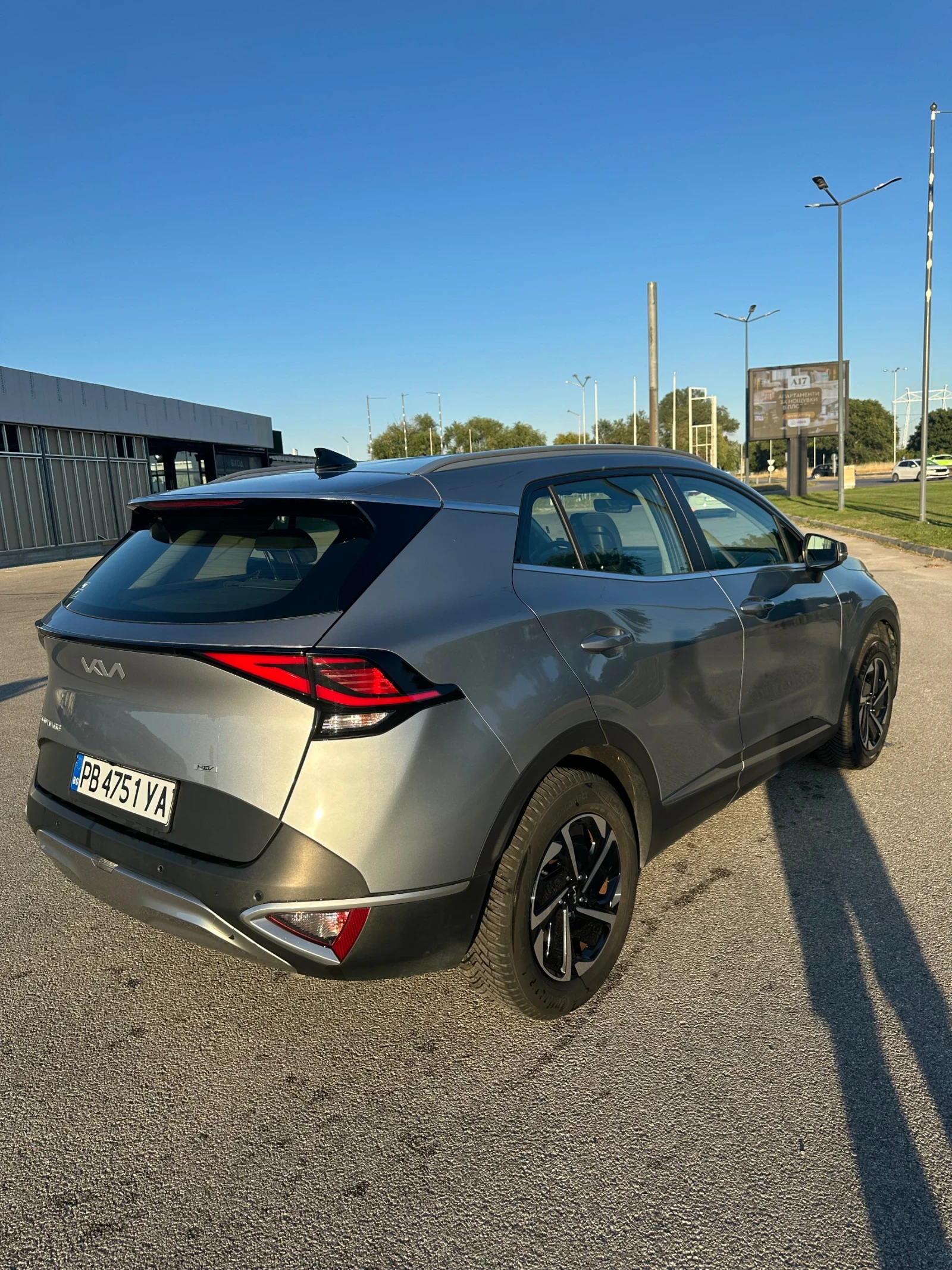 Kia Sportage 1.6 HYBRID 230 Camera TOP, снимка 7 - Автомобили и джипове - 55993535