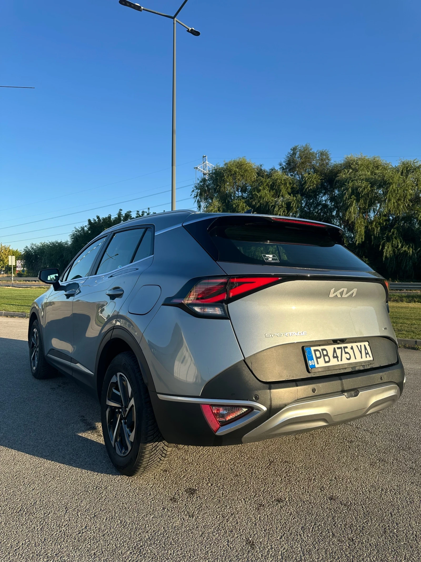 Kia Sportage 1.6 HYBRID 230 Camera TOP, снимка 6 - Автомобили и джипове - 55993535