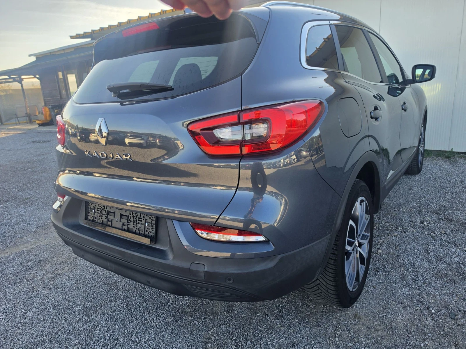 Renault Kadjar 1.3TCe 110000km, снимка 2 - Автомобили и джипове - 56342901
