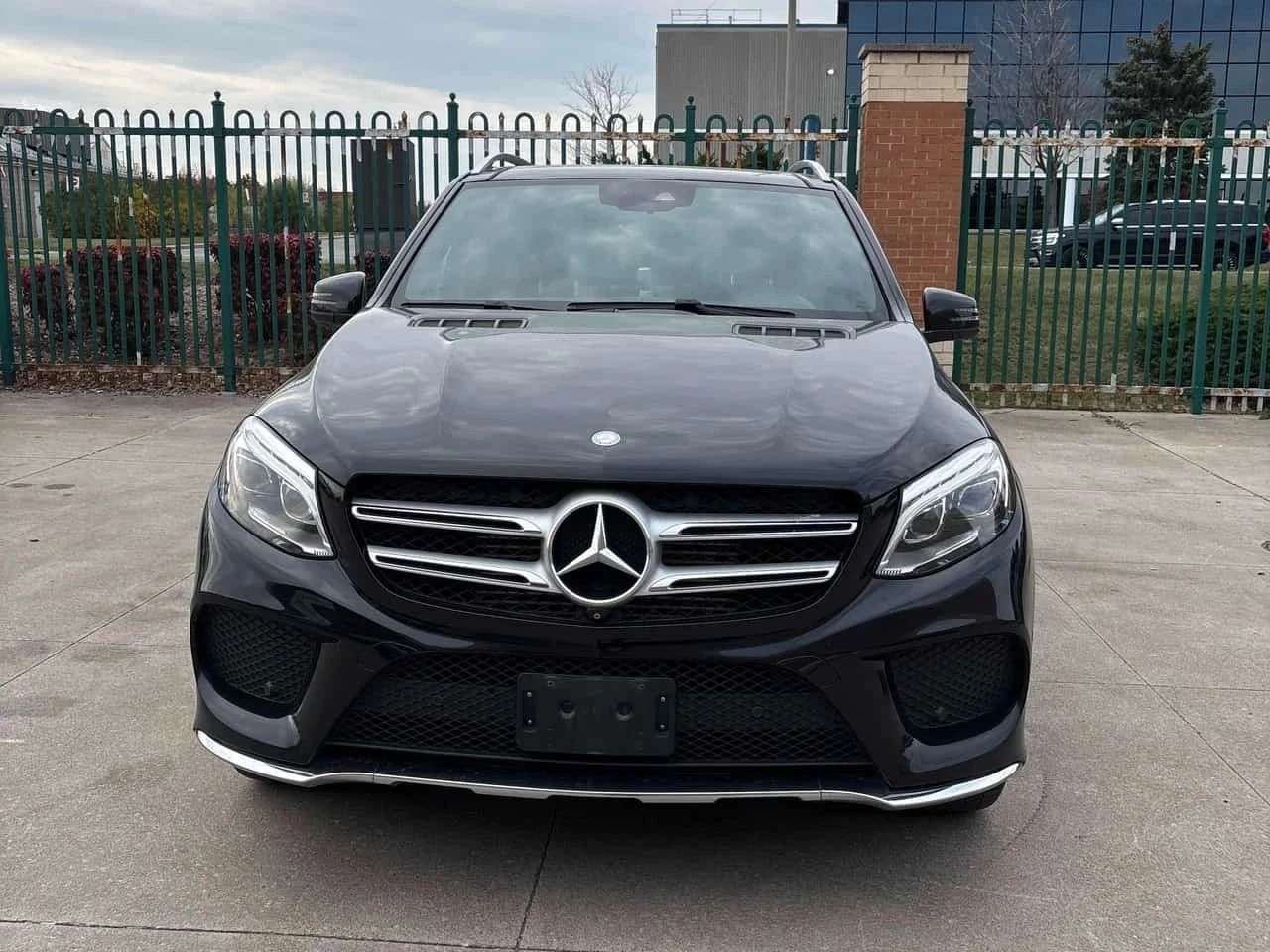 Mercedes-Benz GLE 350, снимка 6 - Автомобили и джипове - 56713013