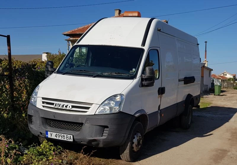 Iveco Daily 65C 18V 3.0HPT, снимка 2 - Бусове и автобуси - 46977215