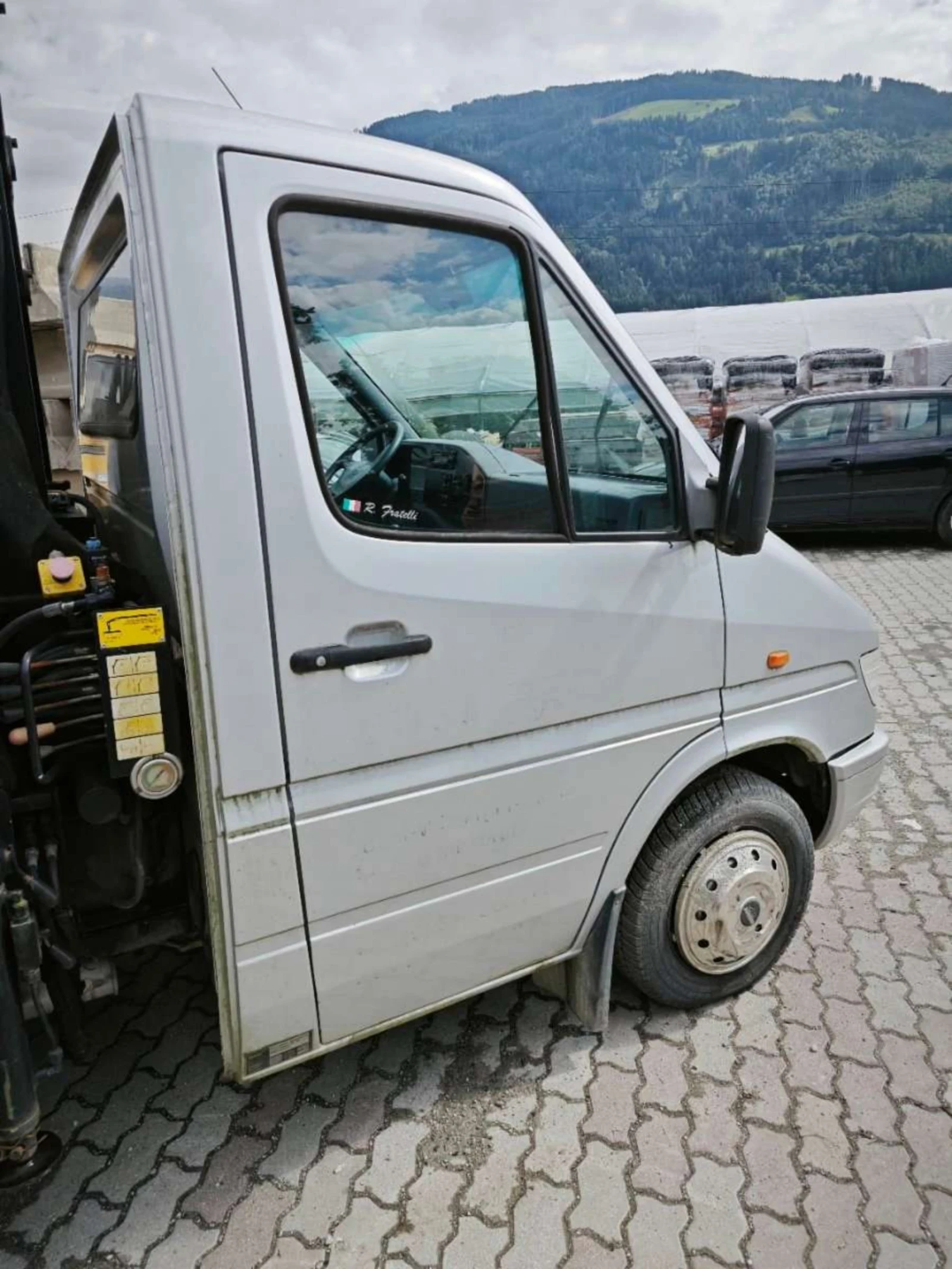 Mercedes-Benz Sprinter 412  - изображение 5