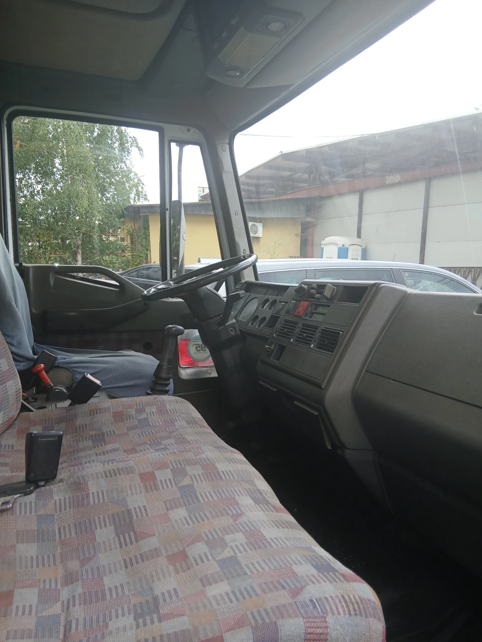 Iveco Eurocargo 75Е14 Тристранен самосвал , снимка 4 - Камиони - 55199945