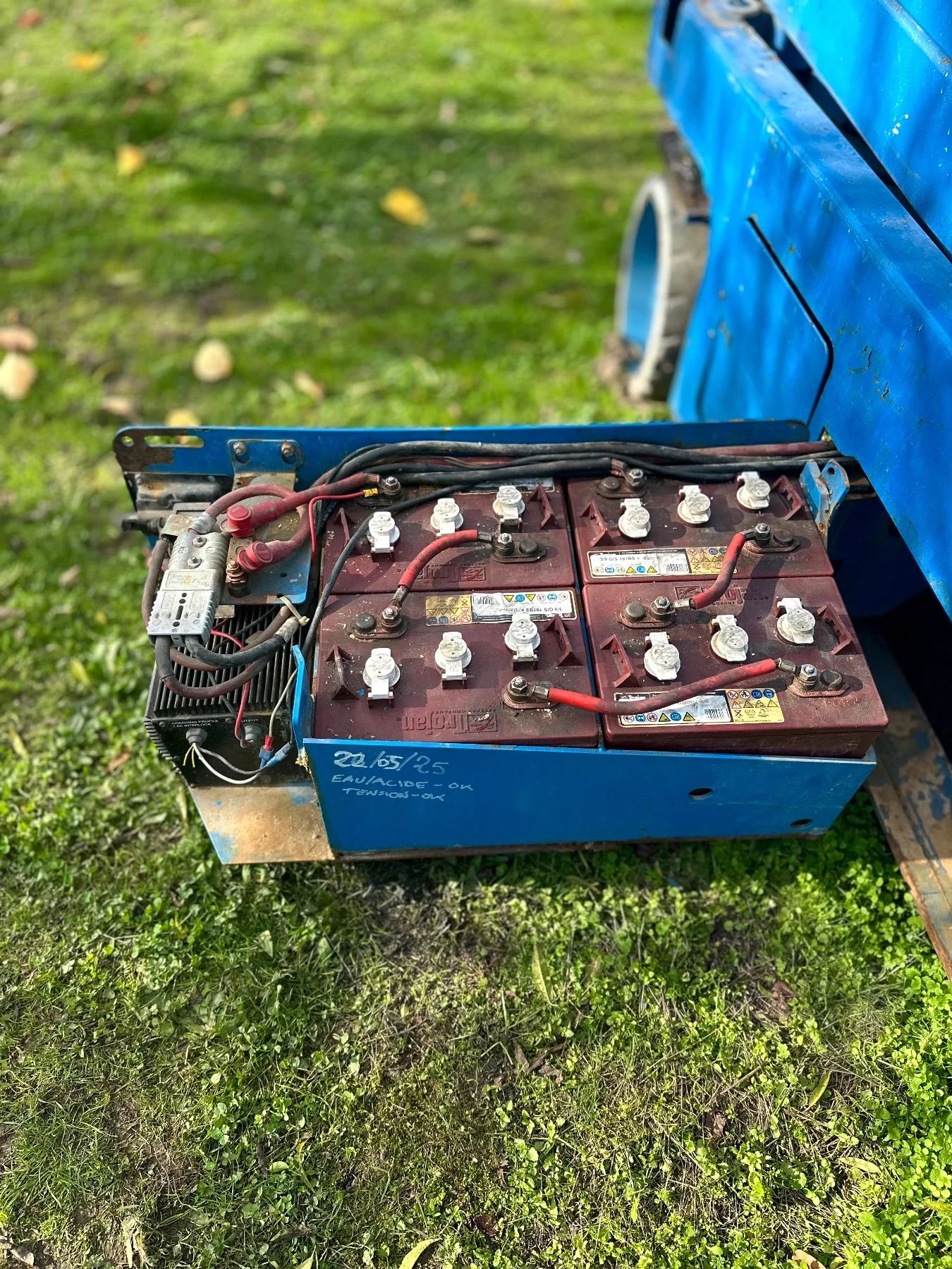 Автовишка Друга марка Ножична вишка GENIE GS2632 - изображение 6