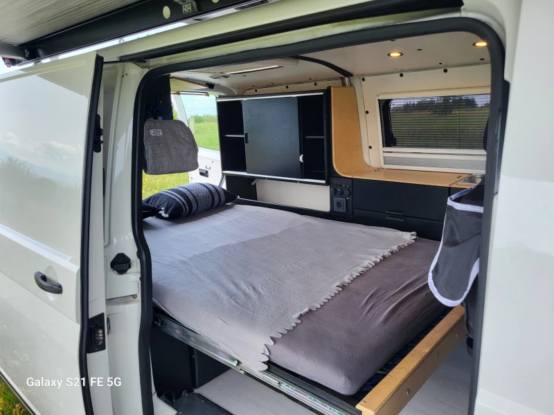 Кемпер VW California , снимка 7 - Каравани и кемпери - 52008055