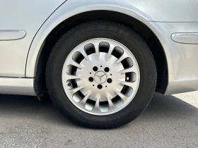 Mercedes-Benz E 240 Elegance, снимка 12